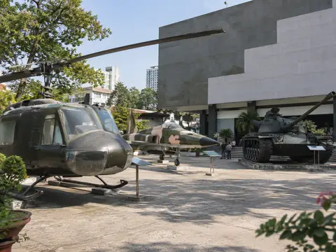 Illustration of War Remnants Museum